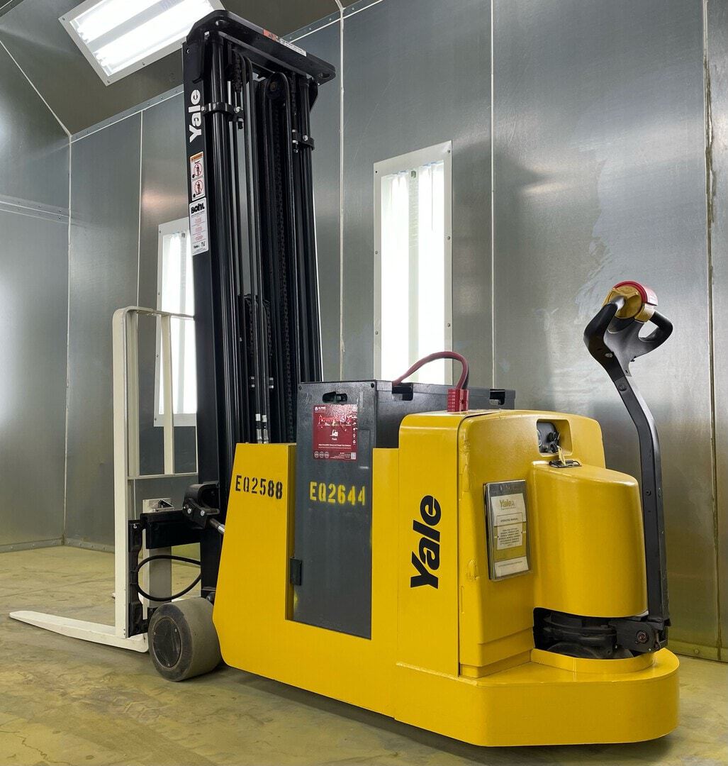 2015 Yale MCW025, 2,500 lbs. Electric Counterbalanced Walkie Stacker Back View