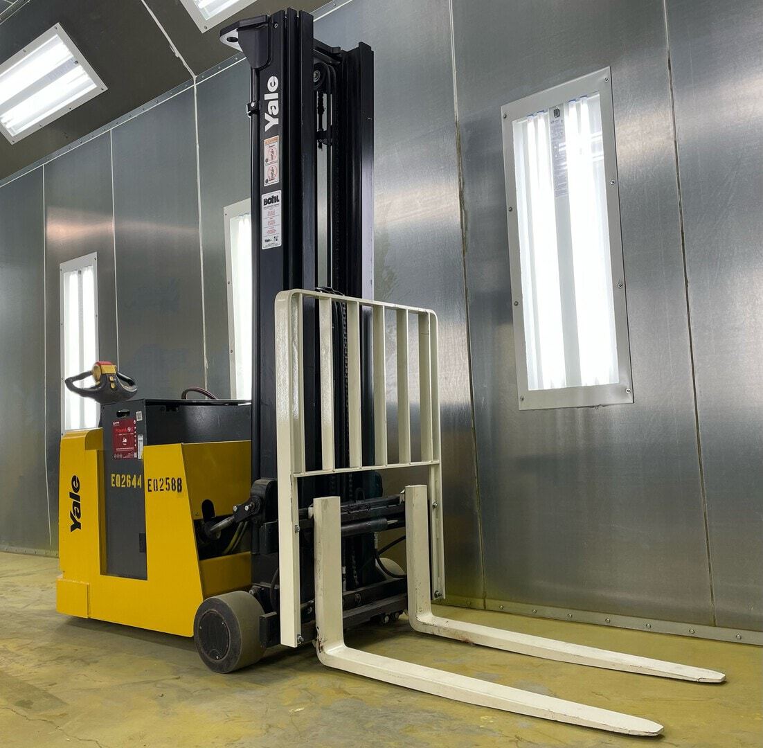 2015 Yale MCW025, 2,500 lbs. Electric Counterbalanced Walkie Stacker Front View