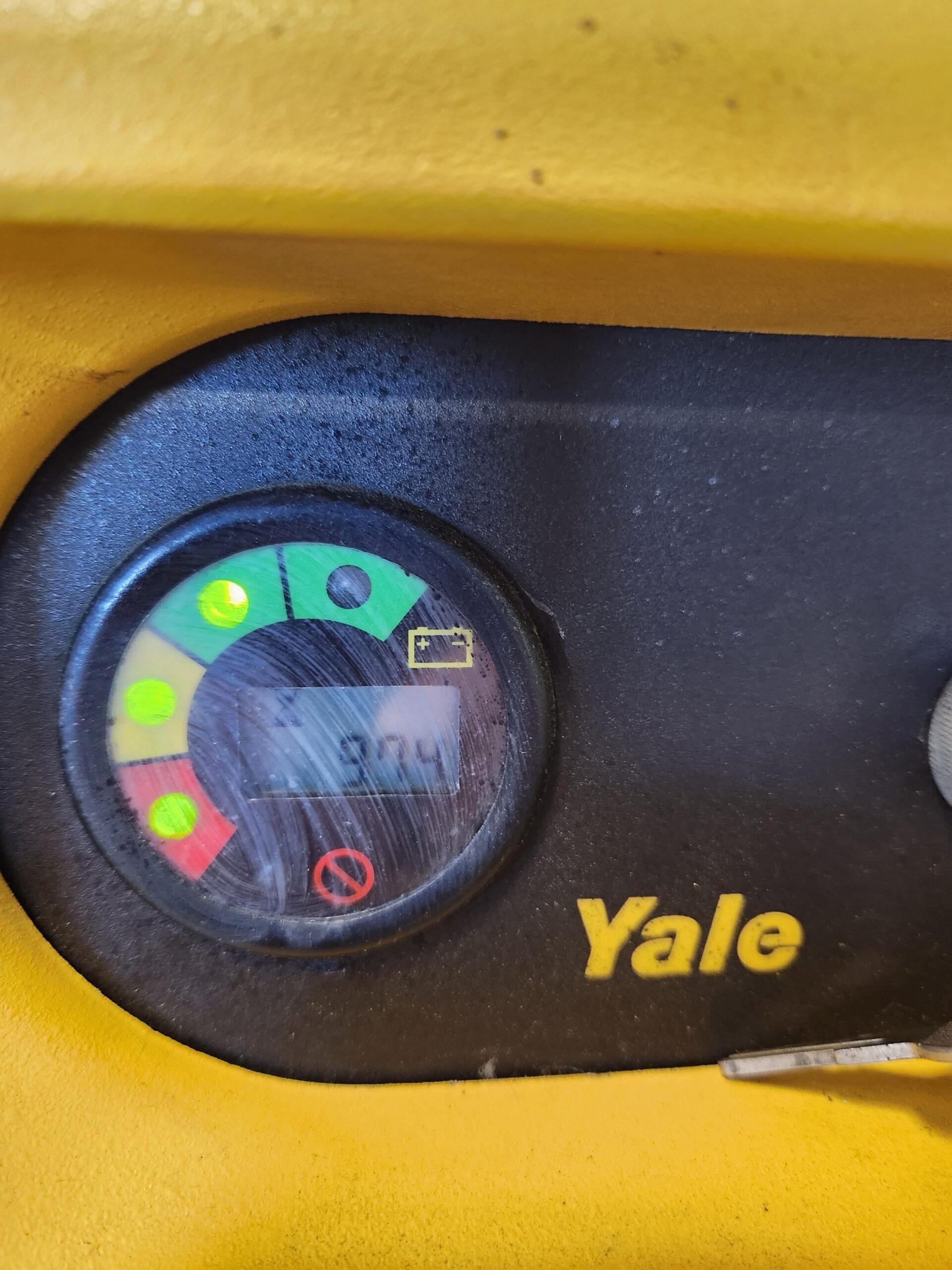 2015 Yale MCW030, 3,000 lb. Electric Counterbalanced Walkie Stacker Truck Hours