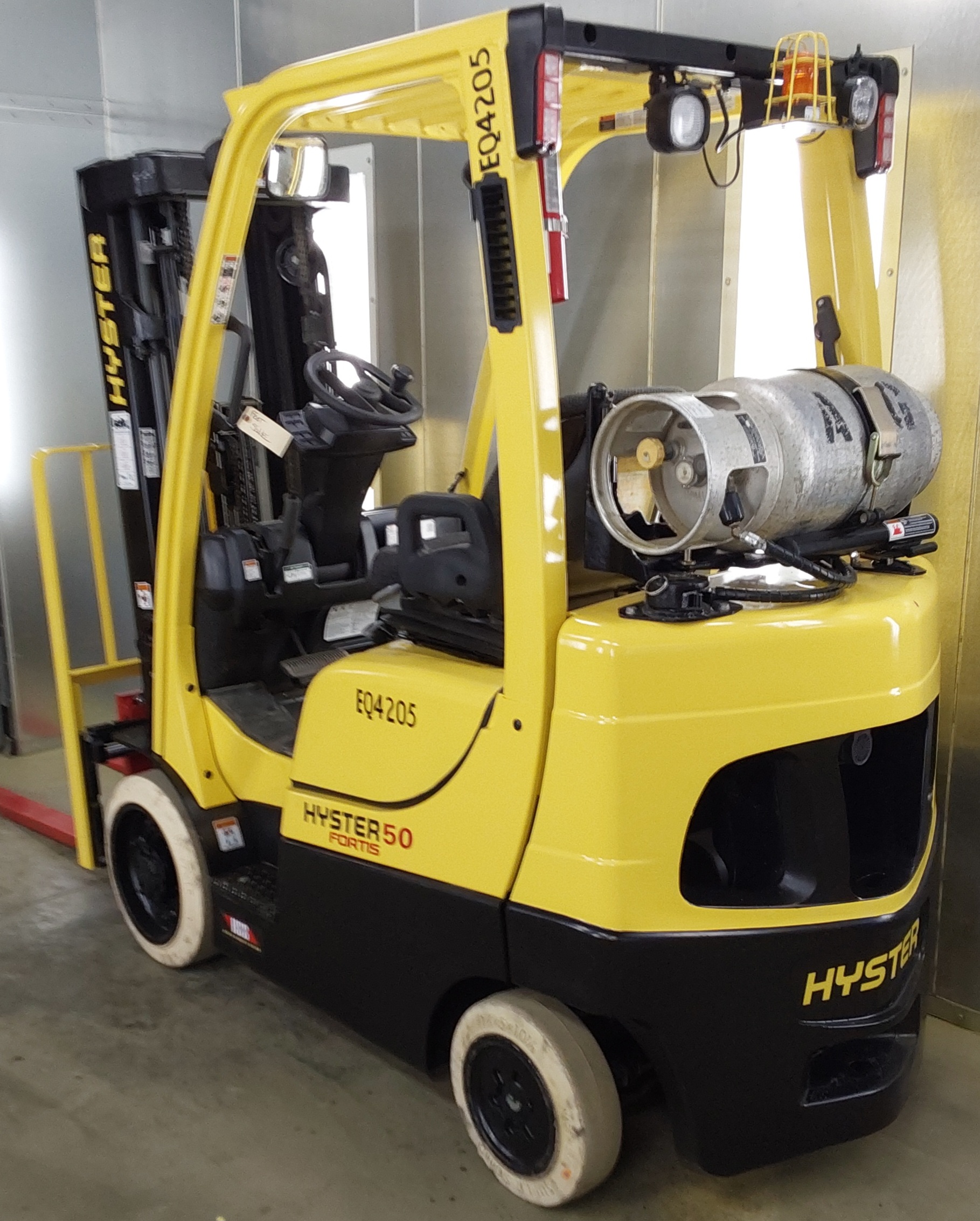 2021 Hyster S50FT, 5,000 lb. IC Cushion Fortis Forklift Truck Back View