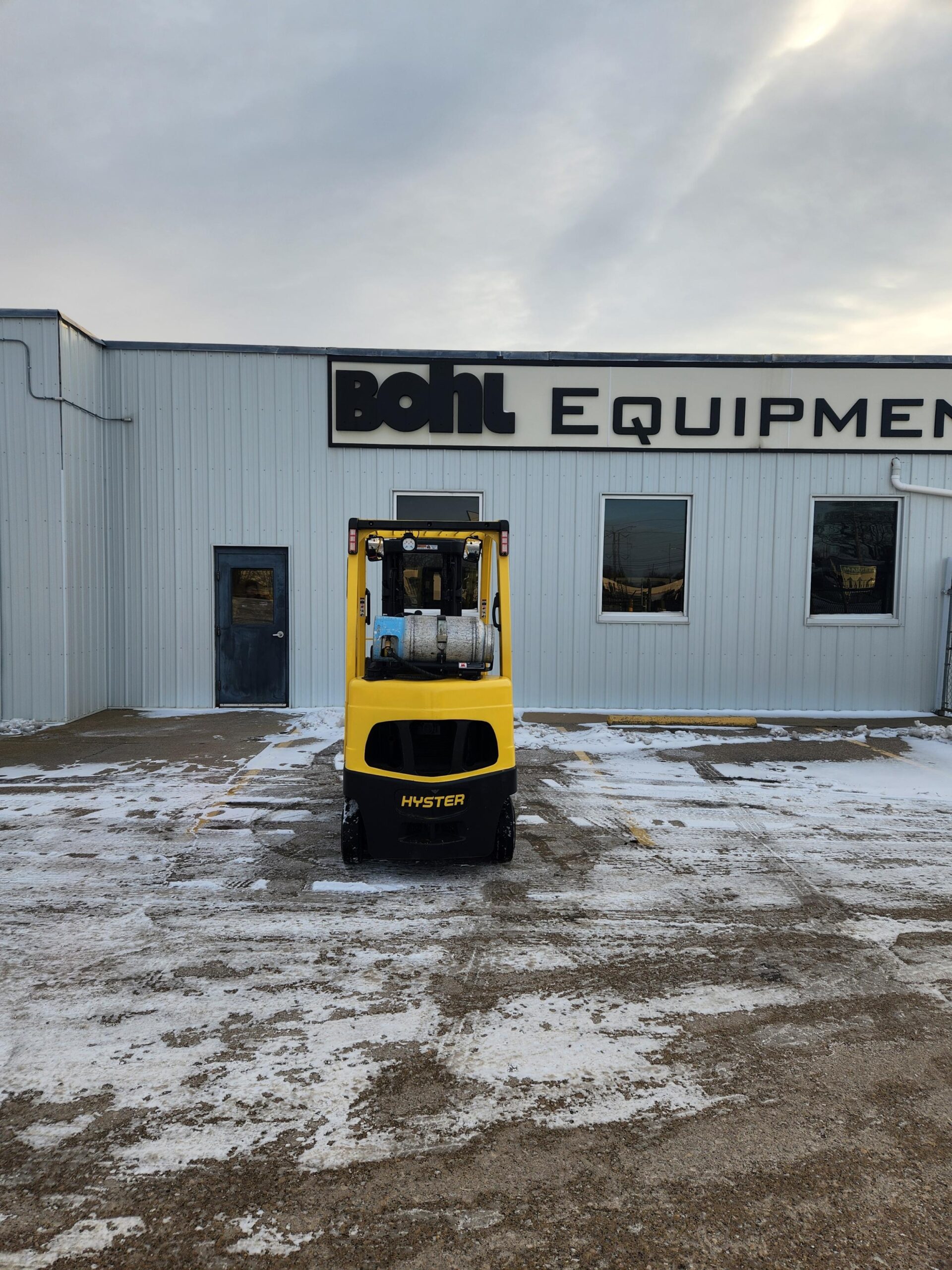 2015 Hyster S50FT, 5,000 lb. IC Cushion Forklift Back View