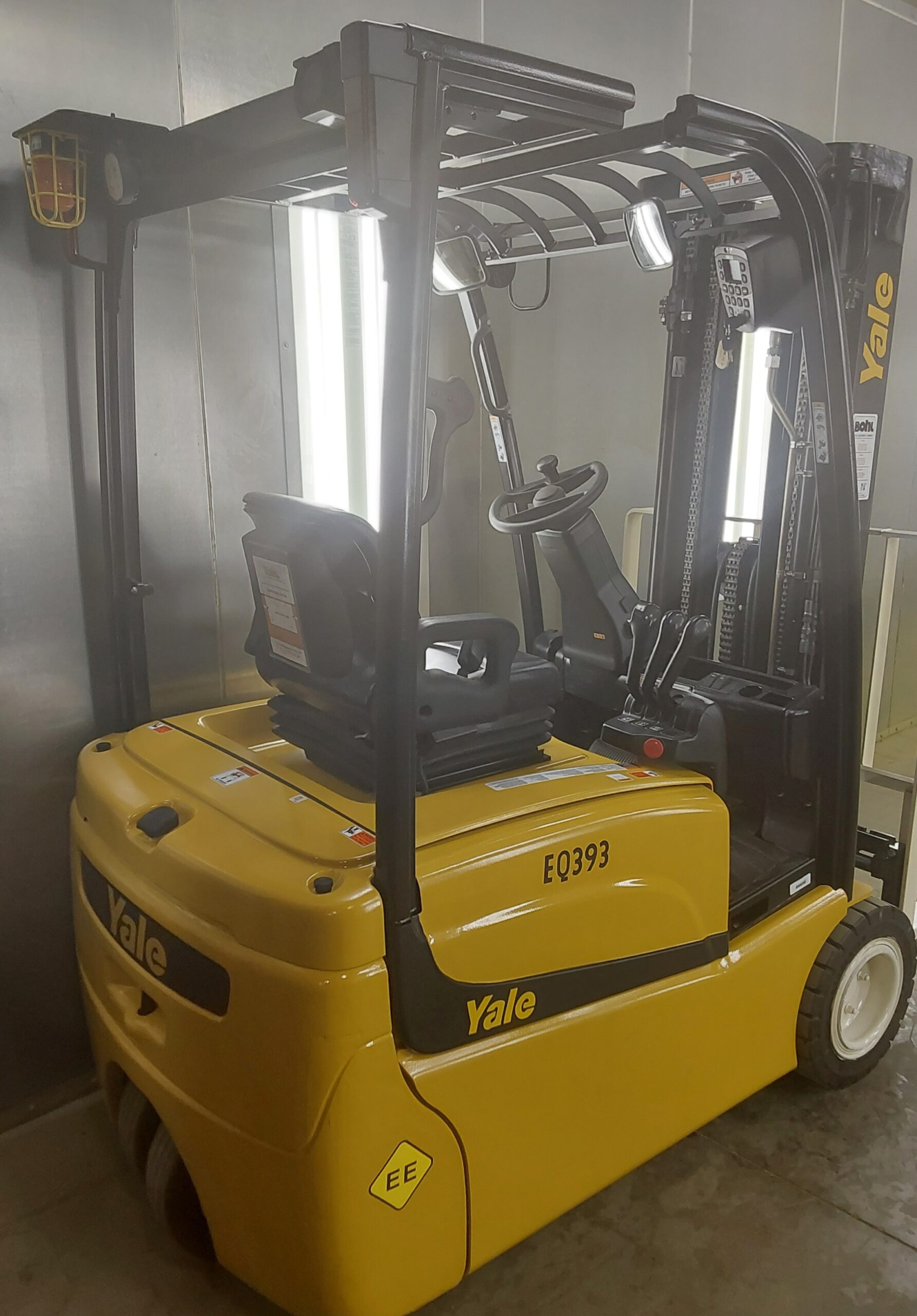 2017 Yale ERP040VT, 4,000 lb. Electric Rider Lift Truck Back View