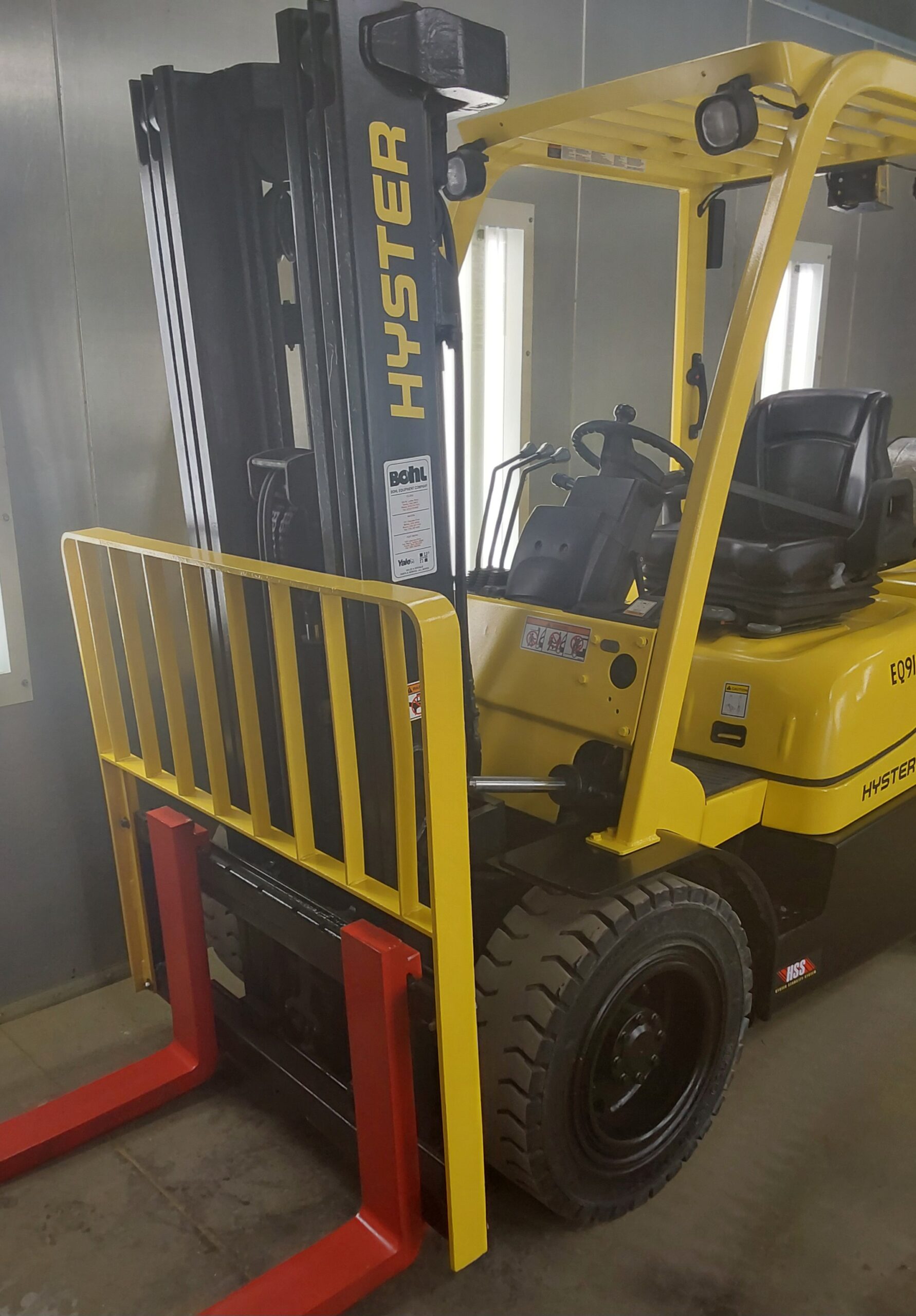 2017 Hyster H60XT, 6,000 lb. IC Pneumatic Forklift Front Side View