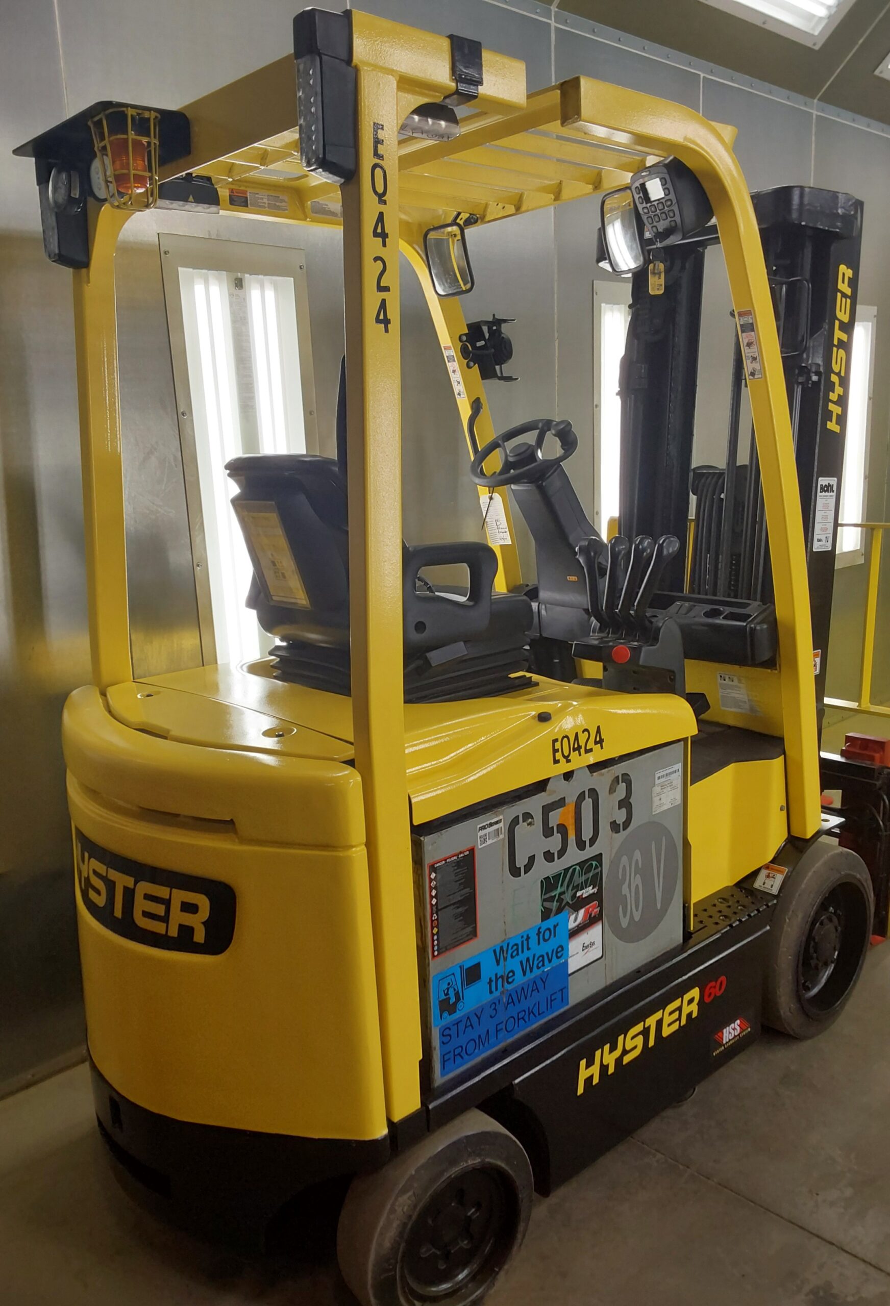 2018 Hyster E60XN, 6,000 lb. Electric Forklift Back Side View